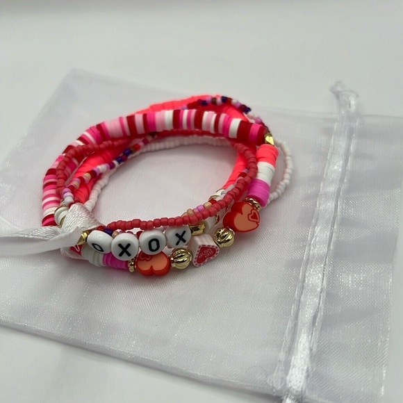 5PC XOXO Letter Pink Valentine’s Bracelet Stack - Picture 4 of 4
